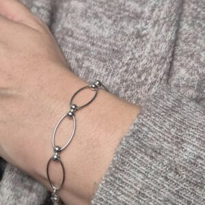 Armband i silver med ovala länkar